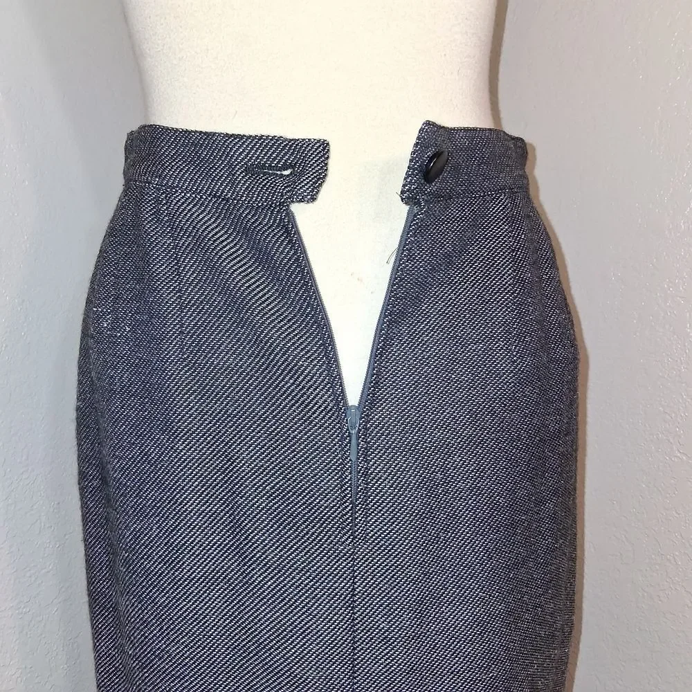 Louis Feraud Gray 2 Piece Jacket & Midi Skirt Set Size 8 - Picture 11 of 16